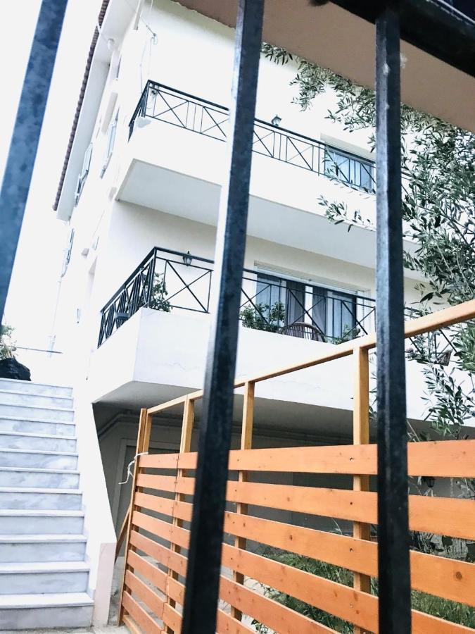 Beautiful Maisonette With A View To The Mountains And The Sea Agia Marina  Exterior foto